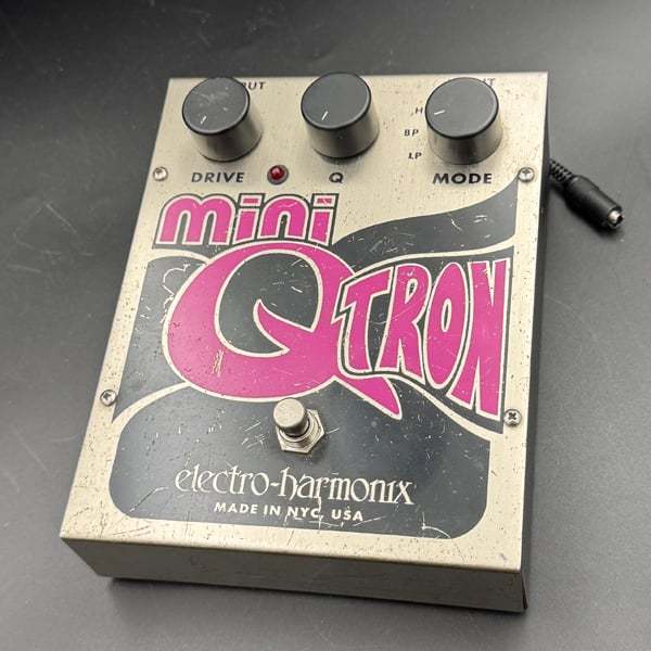 Electro-Harmonix Mini Q-Tron Envelope Filter | Reverb