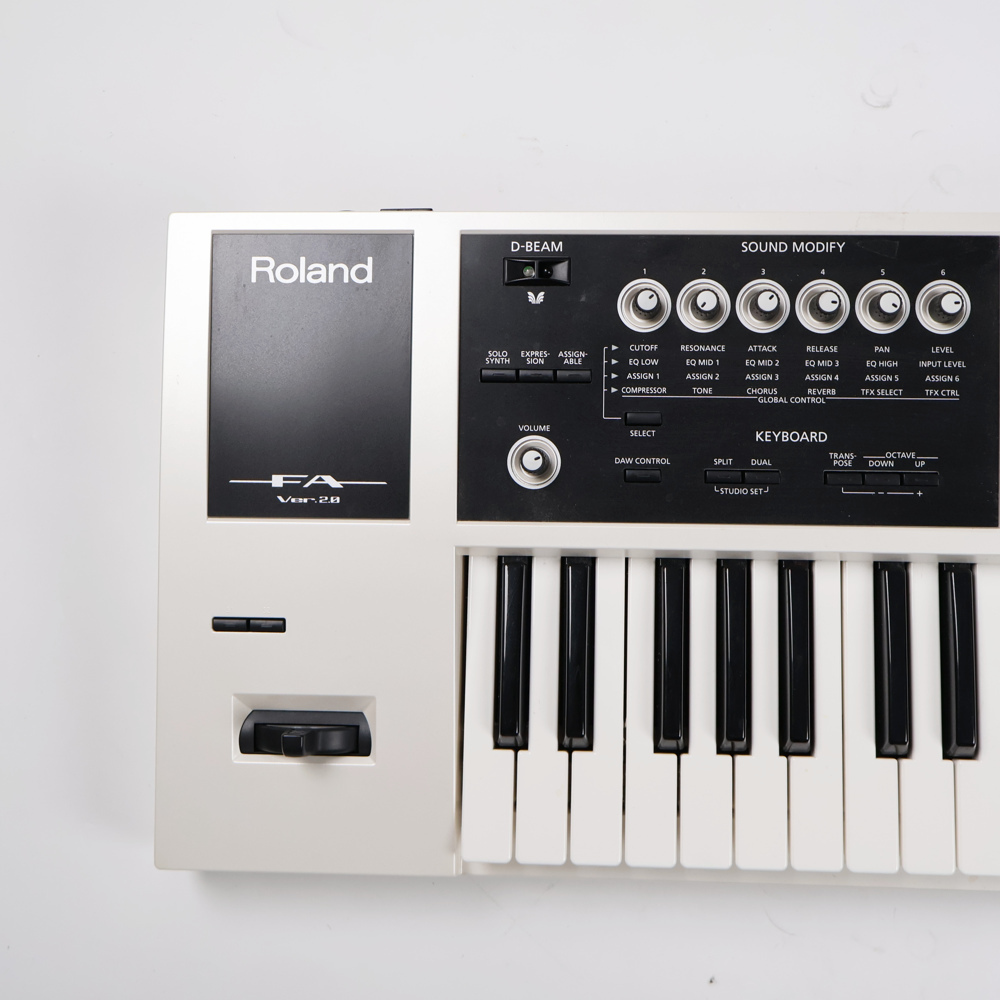Roland 【中古】 ROLAND ローランド FA-06-SC Music Workstation