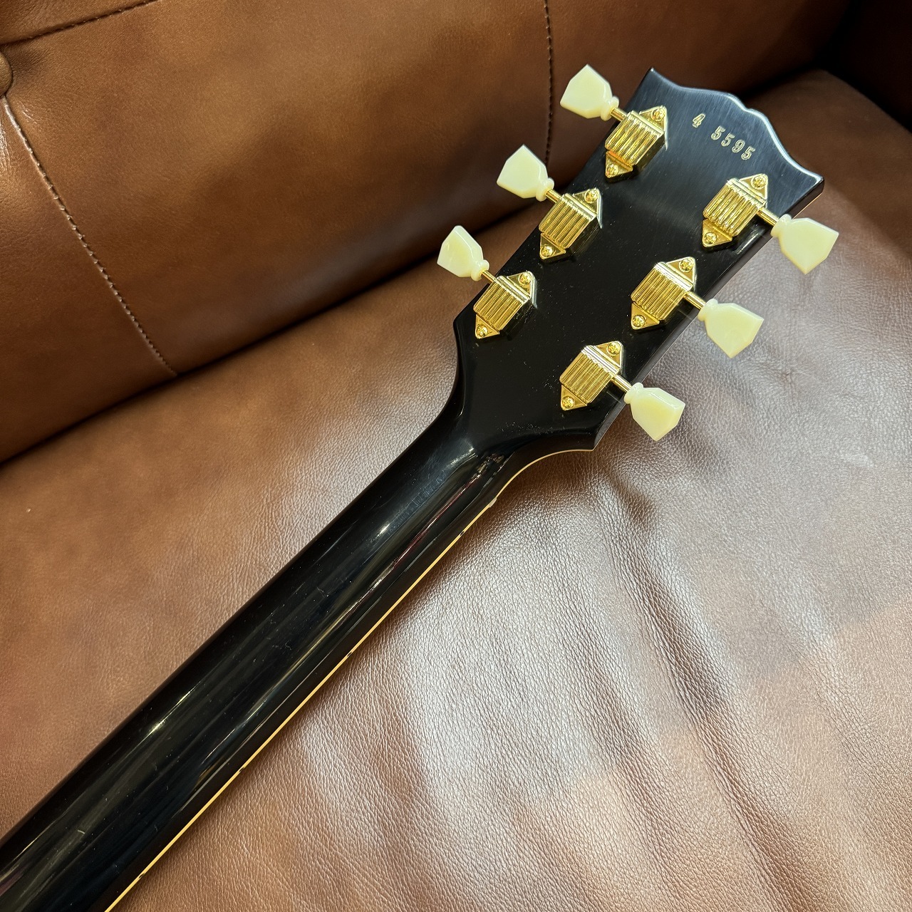 Gibson Custom Shop 【希少モデル】1954 Les Paul Custom Staple