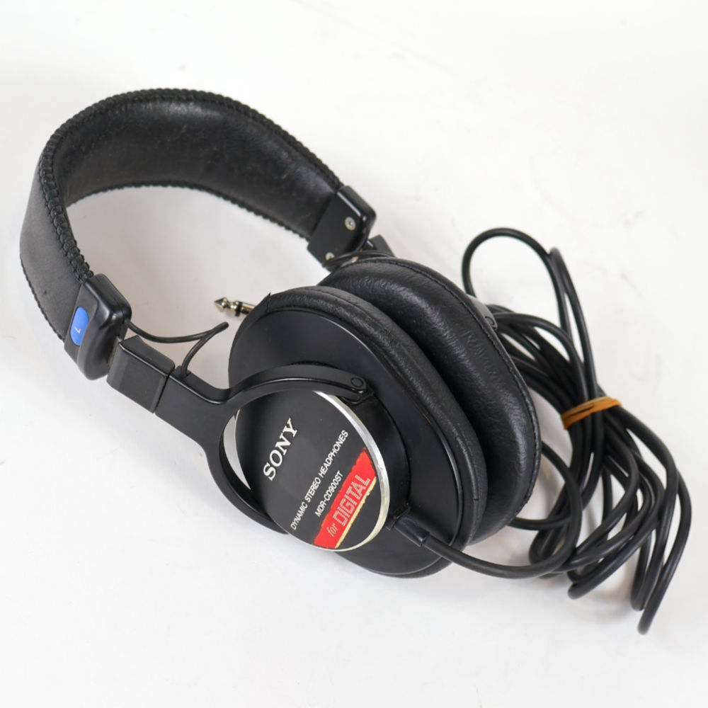p*f様 sony MDR-CD900ST 中古 SONY 【中古】 ヘッドホン ソニー SONY MDR-CD900ST モニター