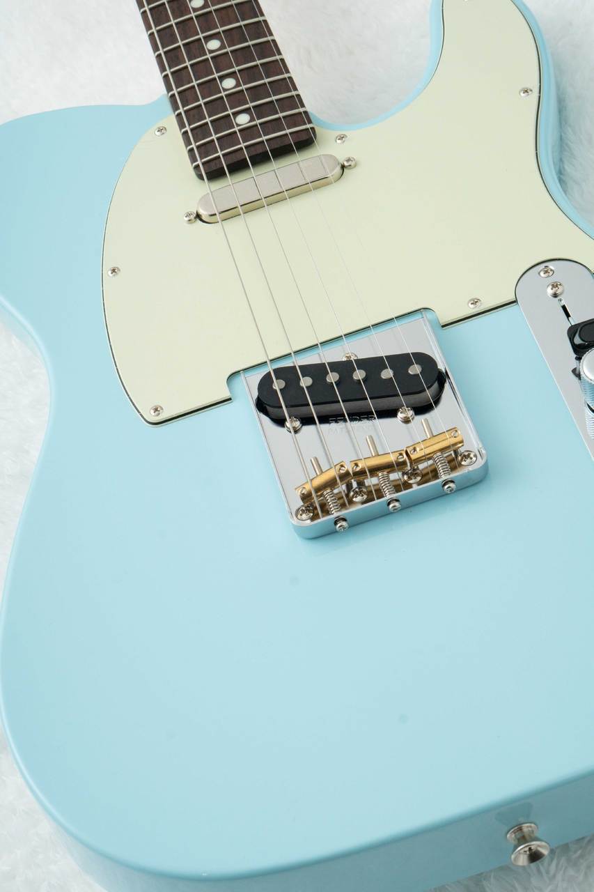 Fender FSR Made in Japan Hybrid II Telecaster Daphne Blue Matching