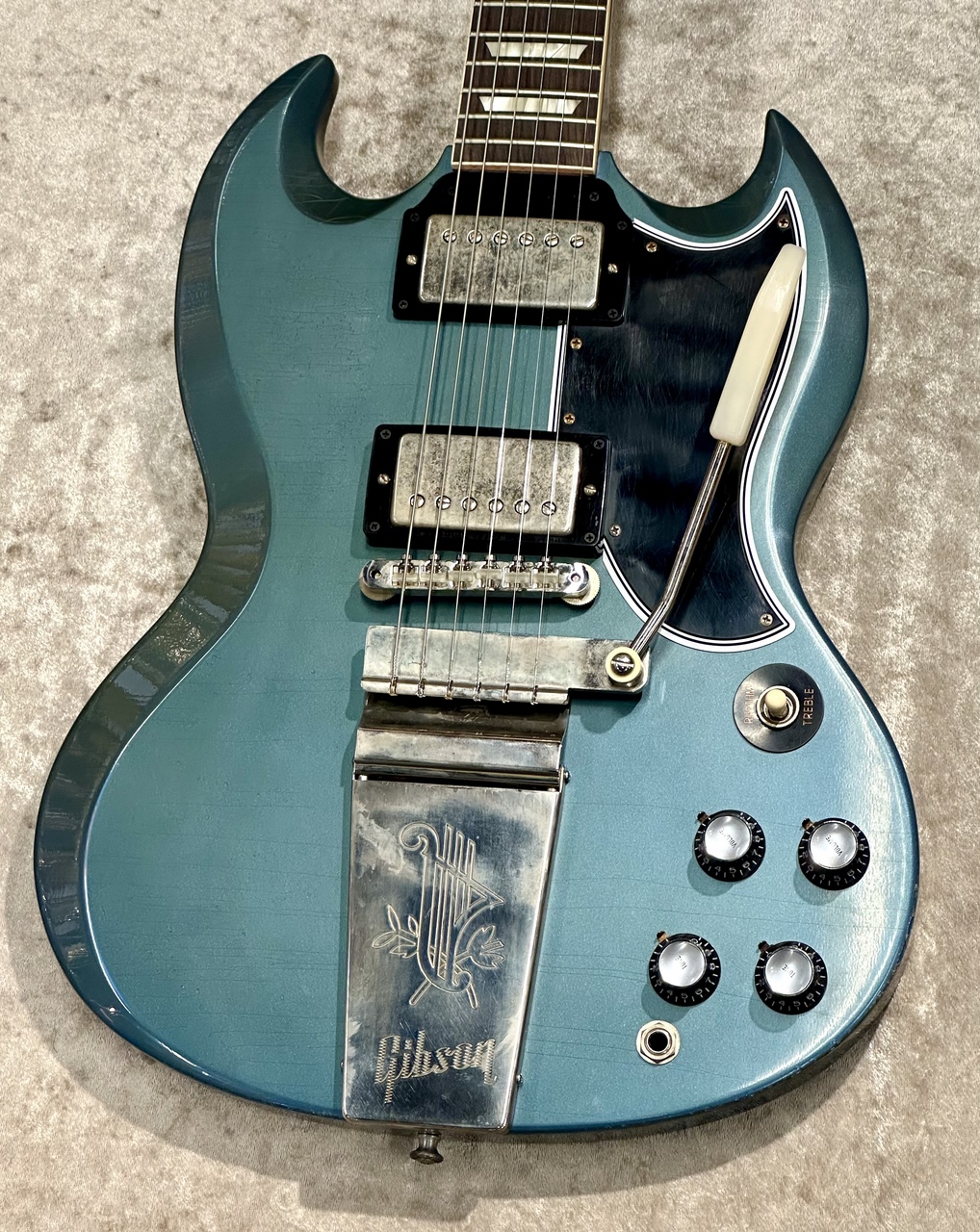 Gibson SG Standard ペルハムブルー マエストロヴァイブローラー 別室 野原のギター部屋 Vol.29 “Cadillac's Pelham Blue
