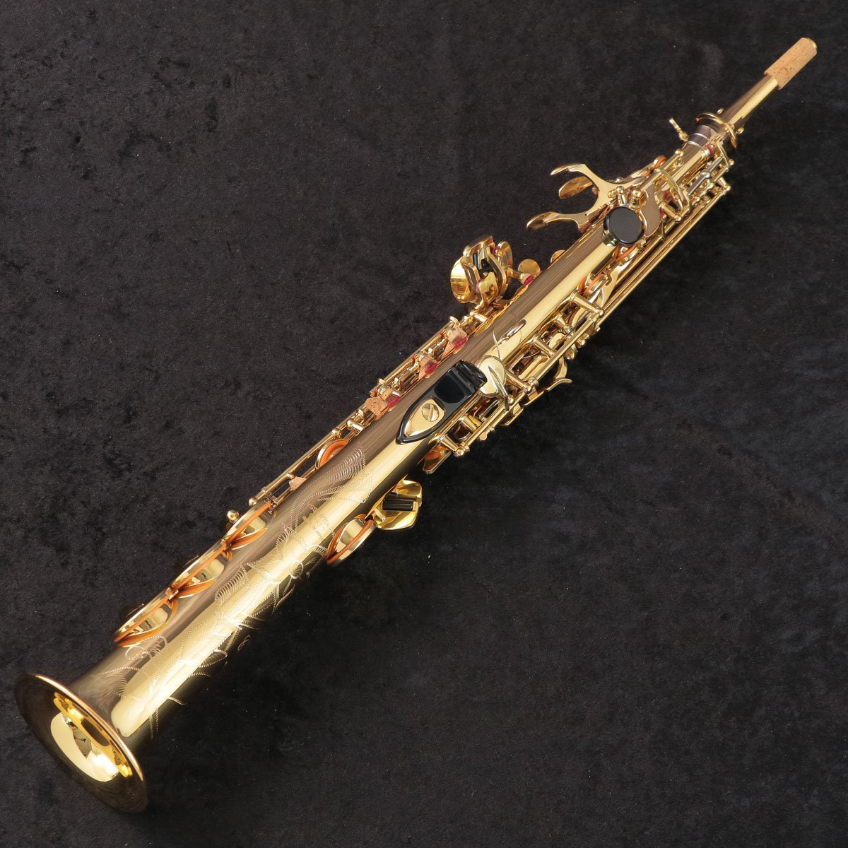 YSS-875EX/875EXHG - Overview - Saxophones - Brass