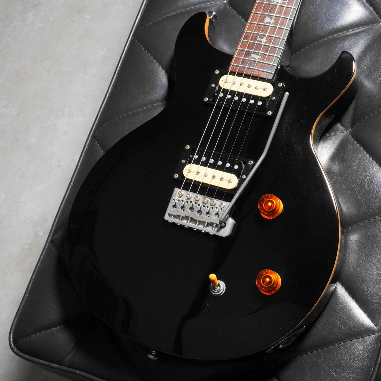 PRS SE Santana Model ブラック　値下げします！ Paul Reed Smith(PRS) 2010 SE Santana Black（中古）【楽器検索