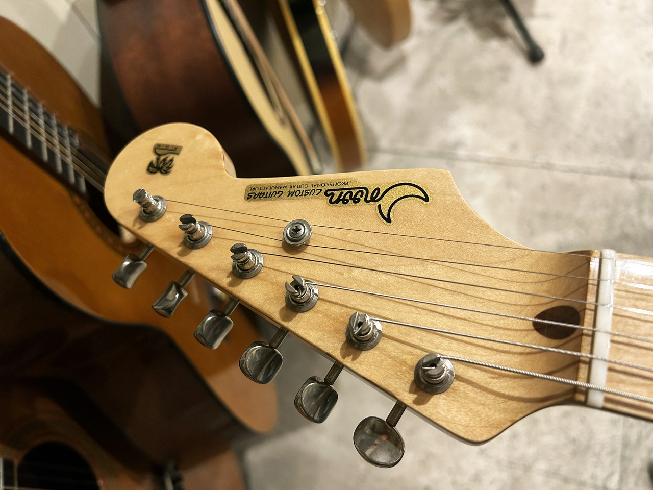 Moon MOON Custom Guitars ST Type Burgundy Mist 各種カスタムモデル