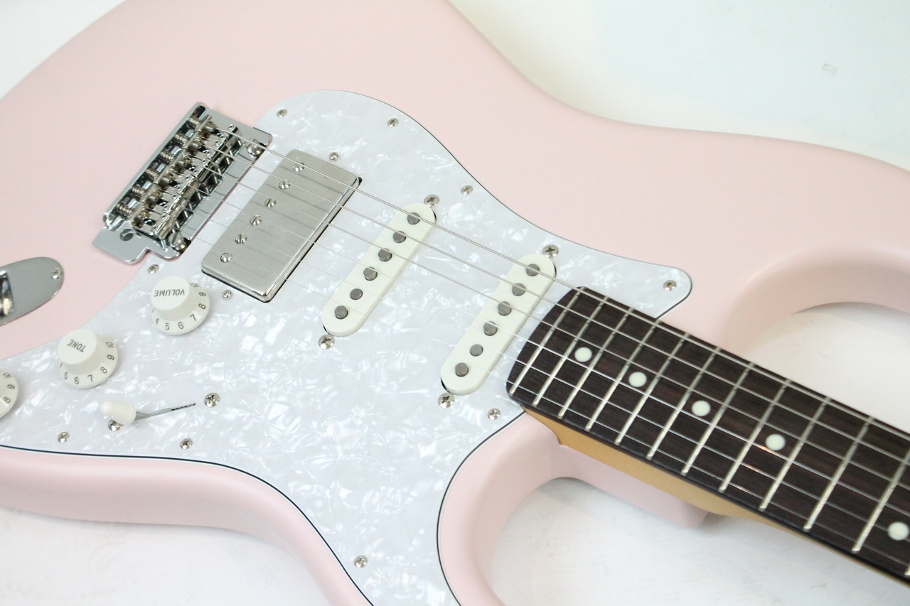 Fender Made in Japan FSR Hybrid II Stratocaster / Satin Shell Pink