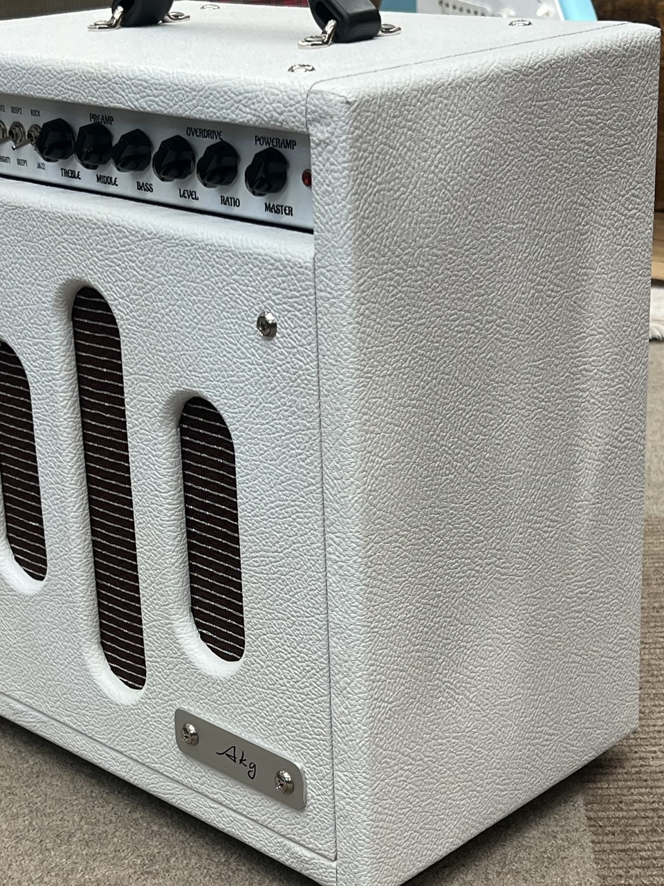 AKG Sound Design 【2022年製 中古】PONY Combo 8W（中古