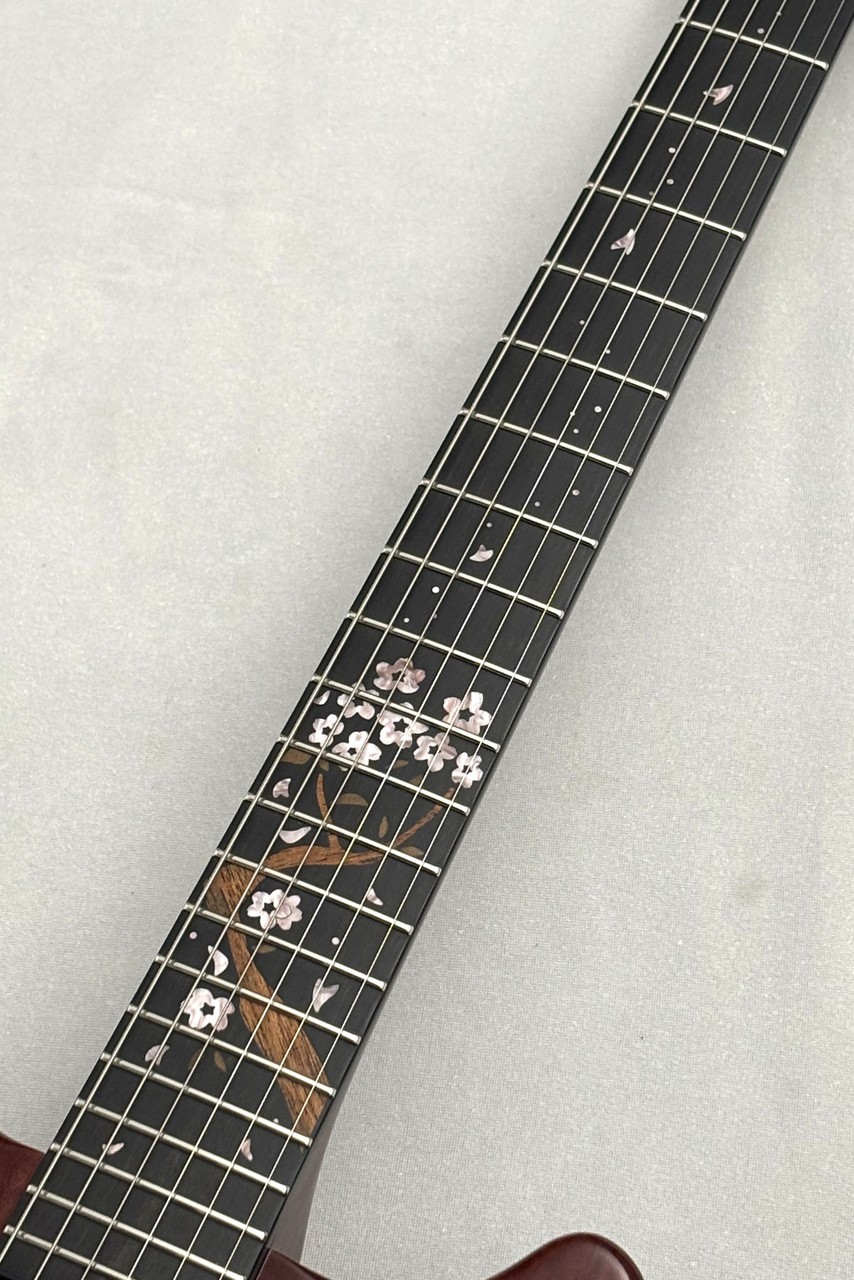Seventy Seven Guitars ALBATROSS-SAKURA-PP SP'26/E ~Yozakura