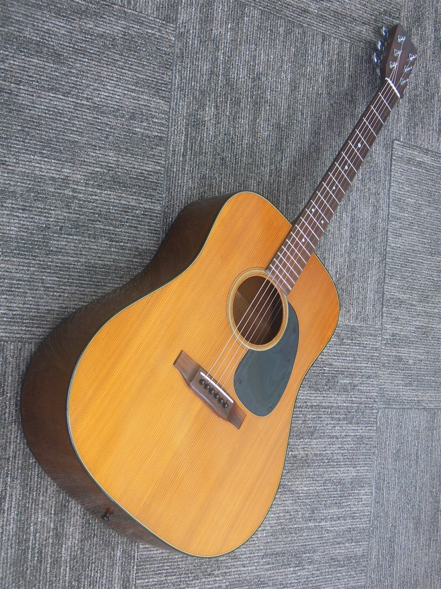 マーチンD-１８の出品です。 マーチン D18 Amazon | Martin D-18 Street Legend