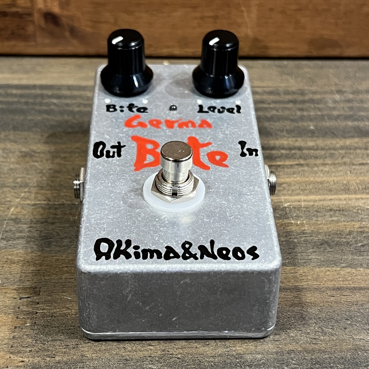 AKIMA & NEOS Germa Bite【動作確認済】 エフェクター AKIMA&NEOS Germa Bite（中古/送料無料）【楽器検索デジマート】