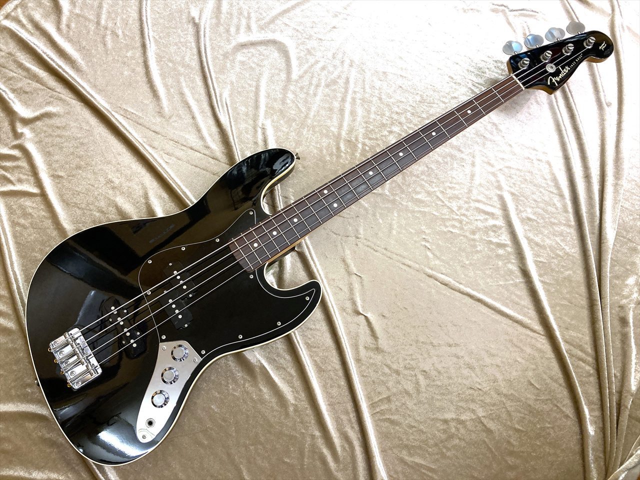 Fender Japan Aerodyne Jazz Bass AJB-66 Black エアロダイン
