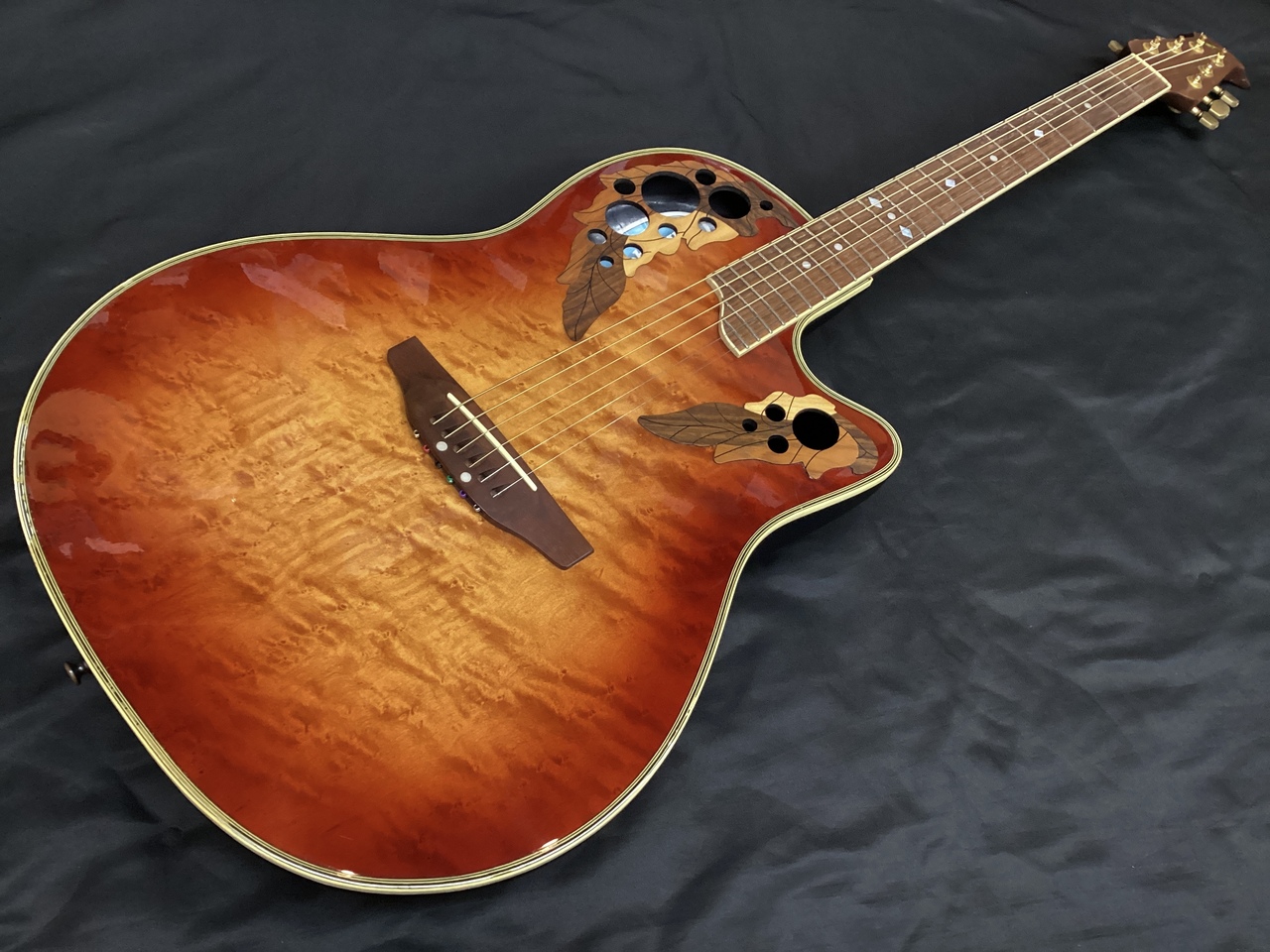 Ovation Celebrity Deluxe CS-257 (オベーション エレアコ)（中古）【楽器検索デジマート】