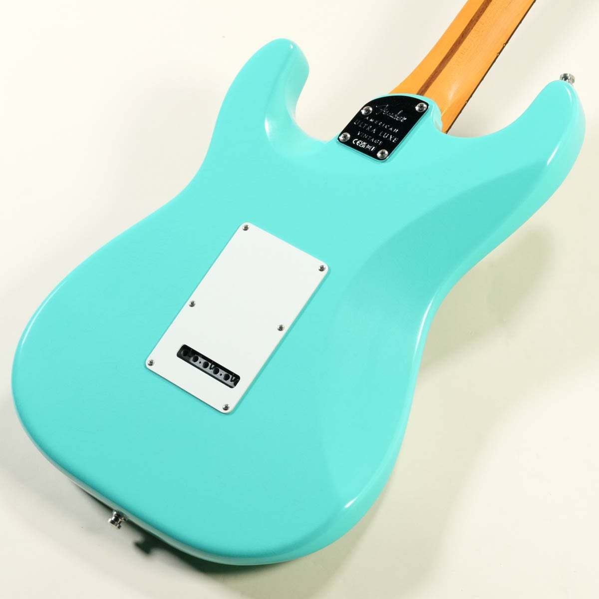 Fender American Ultra Luxe '60s Stratocaster HSS Rosewood Sea Foam