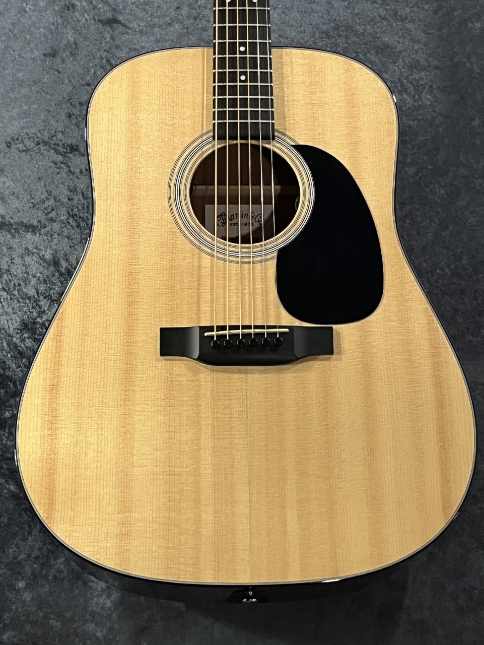 Martin 【2022年製中古品】【ピックアップ搭載モデル】D-12E 