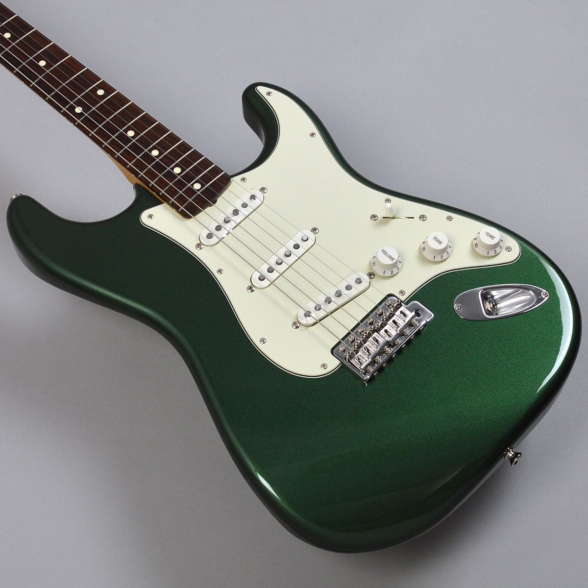 Fender 2023 COLLECTION, MIJ TRADITIONAL 60S STRATOCASTER, AGED SGM