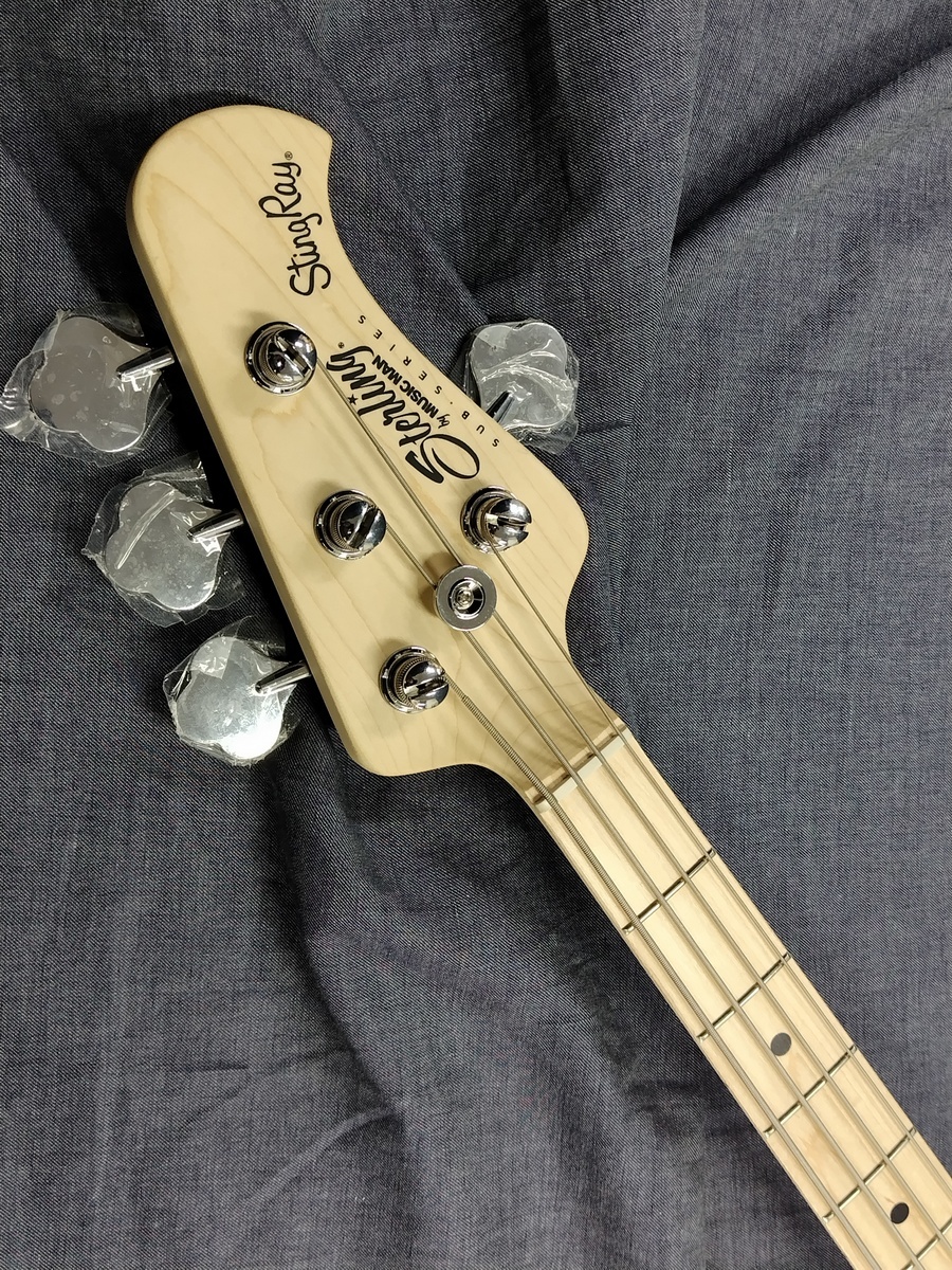 Sterling by MUSIC MAN S.U.B. Series StingRay Ray4 Black（新品