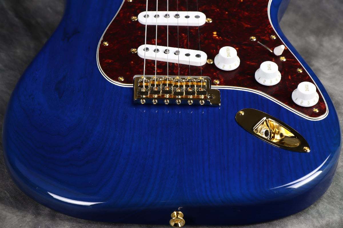Fender ISHIBASHI FSR MIJ Traditional 60s Stratocaster Ash
