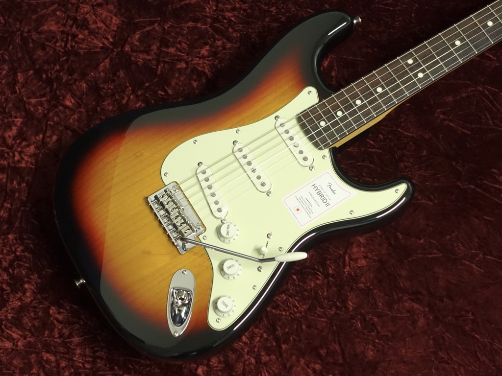 Fender Made in Japan Hybrid II Stratocaster RW 3TS（新品/送料無料