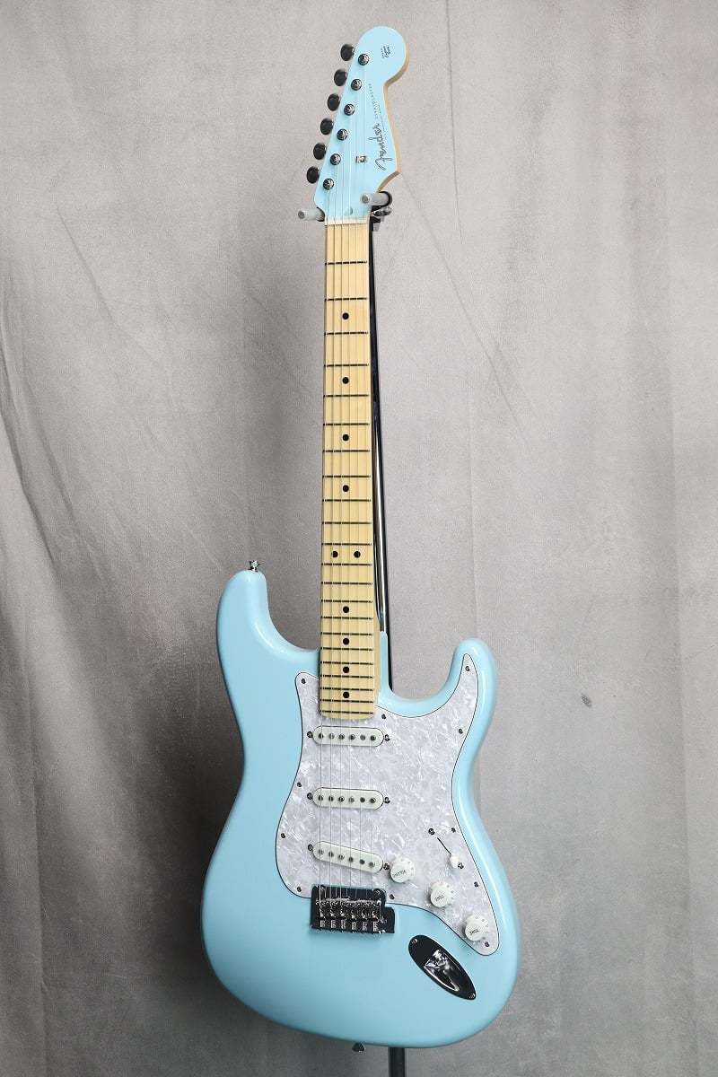 Fender Made in Japan Hybrid II FSR Collection Stratocaster Daphne