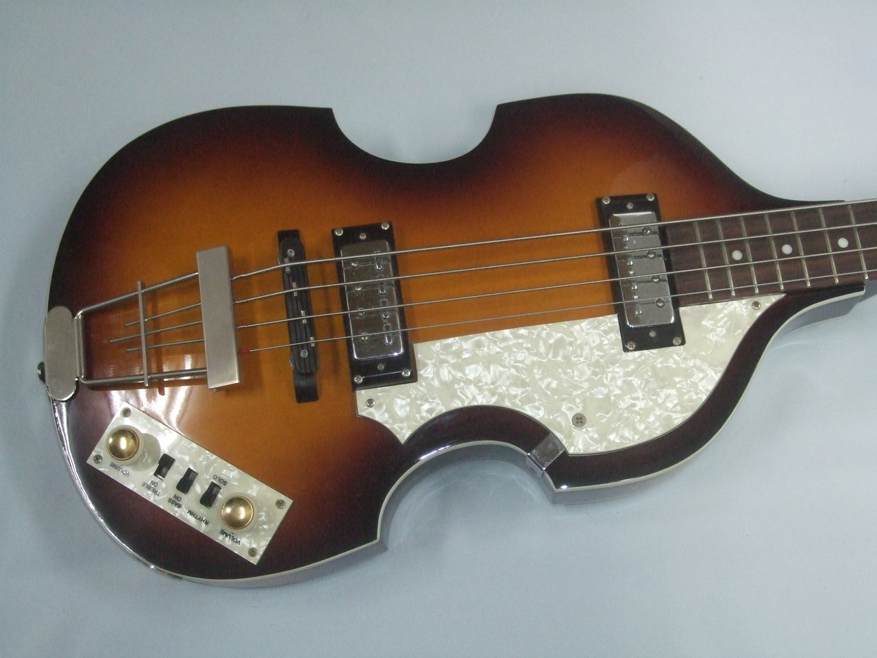 Hofner B Bass HI SERIES（中古）【楽器検索デジマート】