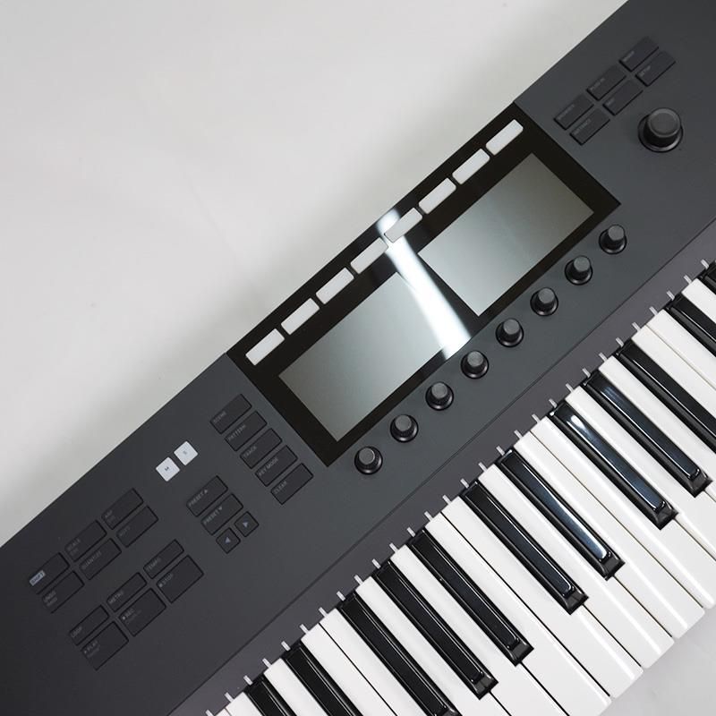 NATIVE INSTRUMENTS USED 中古 Komplete Kontrol S61 MK2 - MIDI