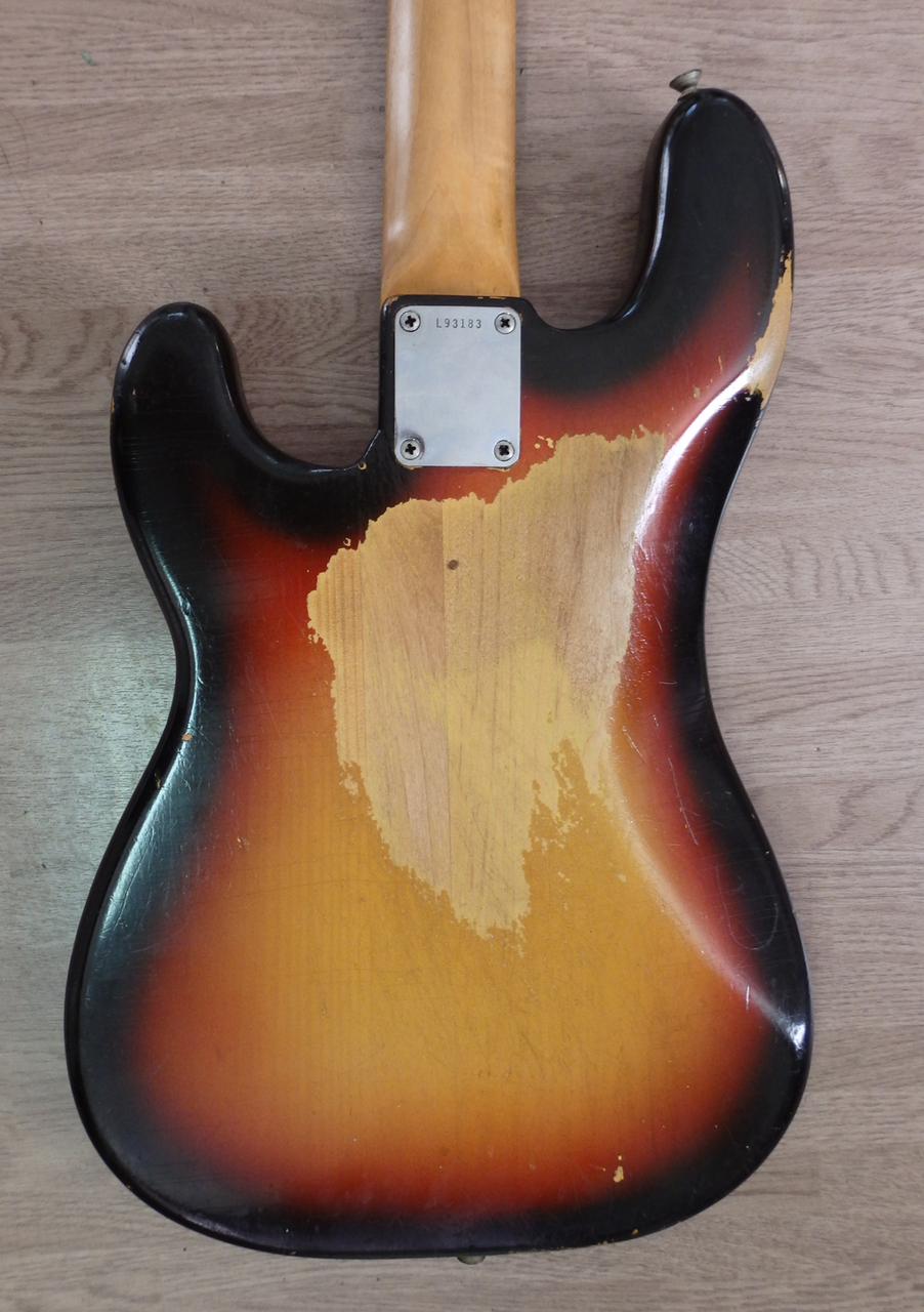Fender 1965 Precision Bass（ビンテージ）【楽器検索デジマート】