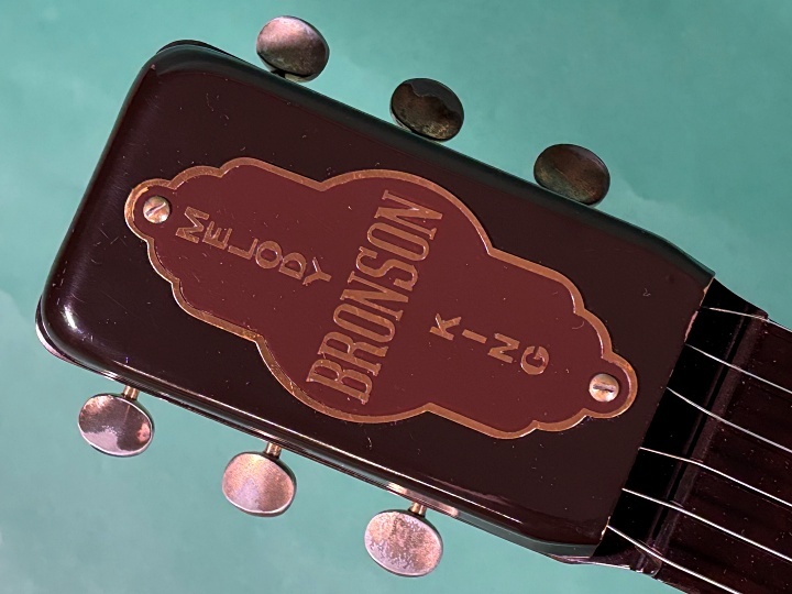 Rickenbacker BRONSON MELODY KING MODEL-52（ビンテージ）【楽器検索