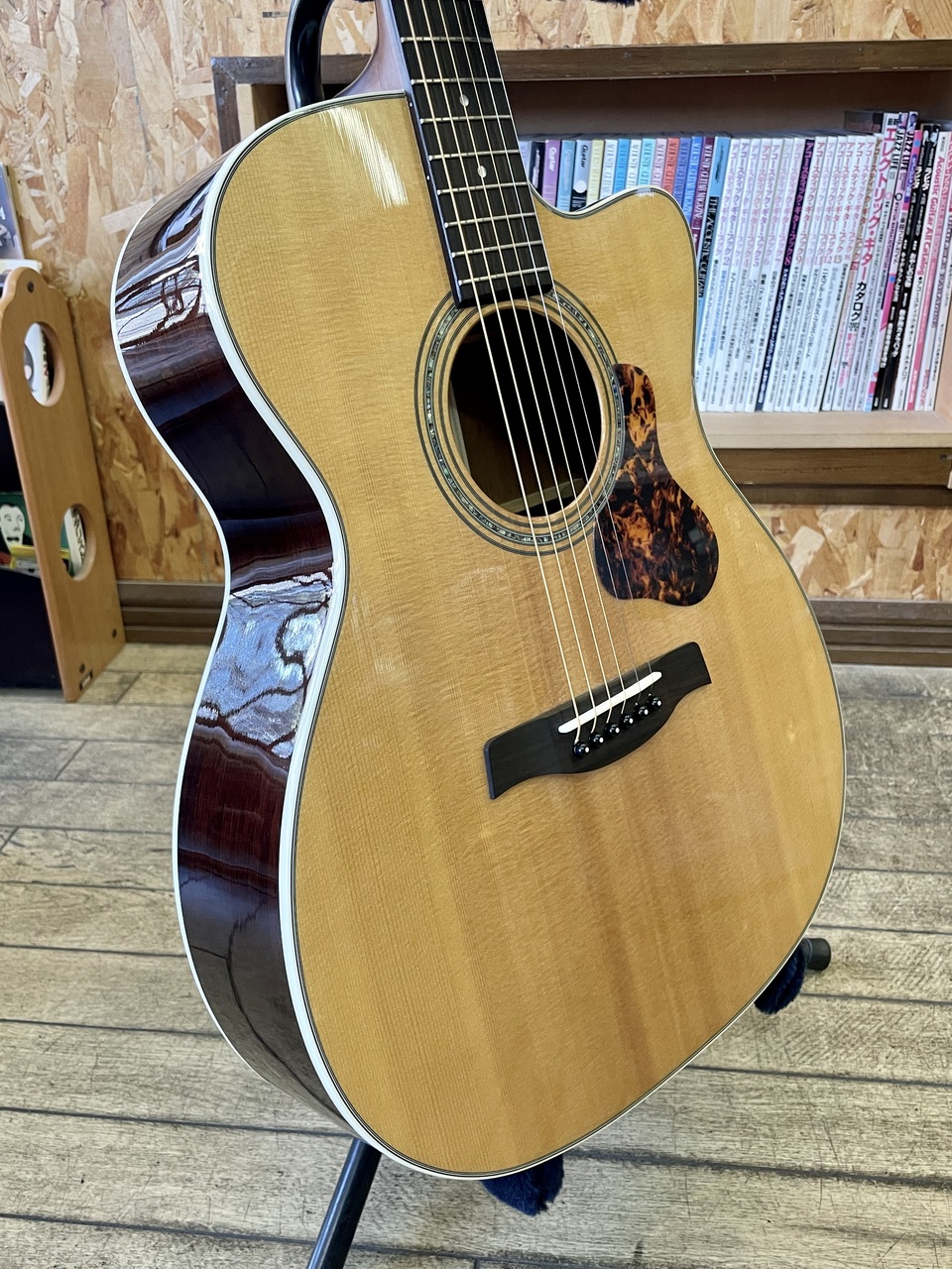 【美品】Switch OM-ONE オール単板　メンテ済 美品】Switch OM-ONE オール単板 メンテ済 - メルカリ