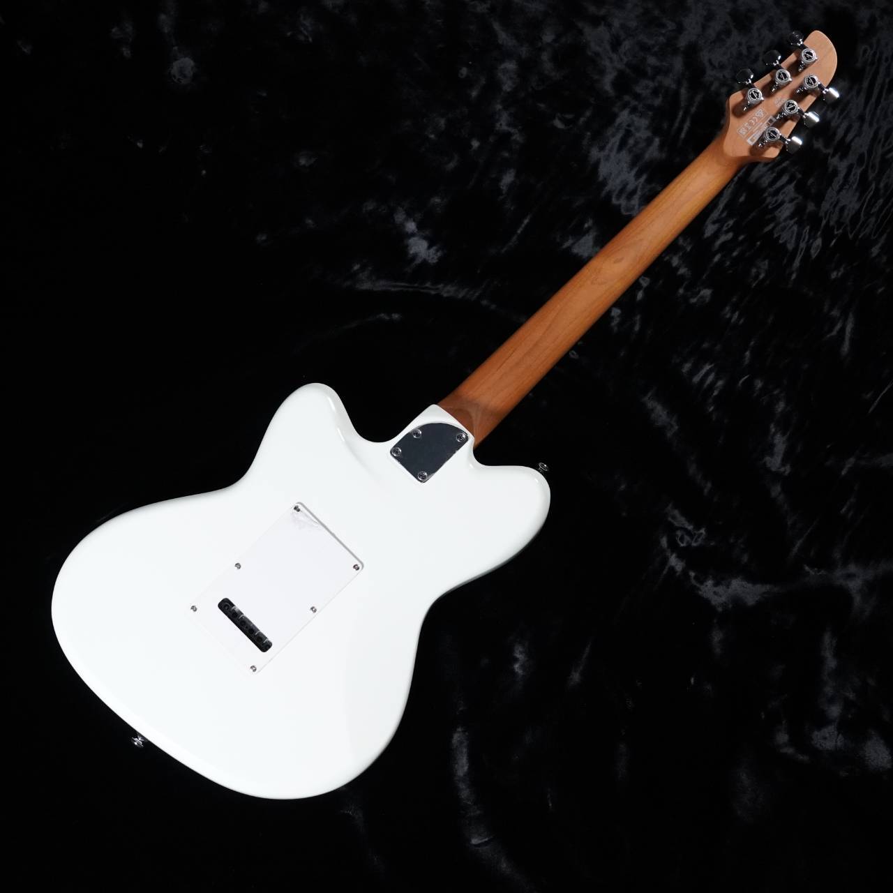 Ibanez ICHI00-VWH Vintage White Ichika Nito シグネイチャーモデル