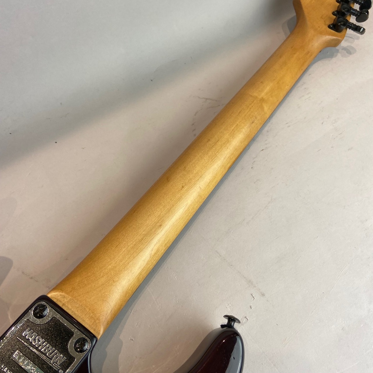 Washburn Stevie Salas Model エレキギター 動作品 Washburn Stevie Salas Model エレキギター 動作品