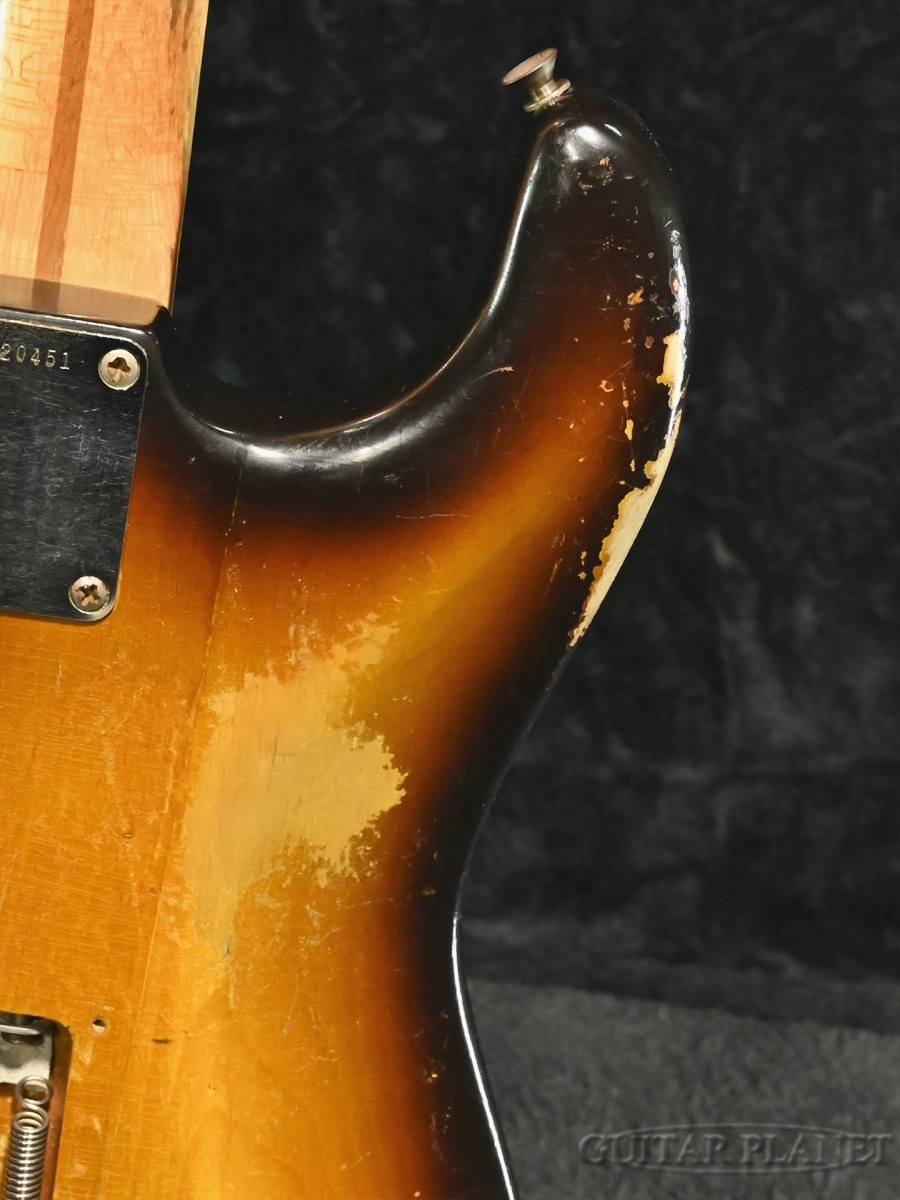 Fender Stratocaster サンバースト　本物ではないそうです？ Fender Stratocaster サンバースト 本物ではないそうです？ Fender