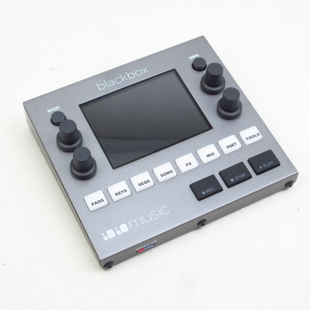 1010MUSIC blackbox コンパクトなサンプリングスタジオ 【横浜店