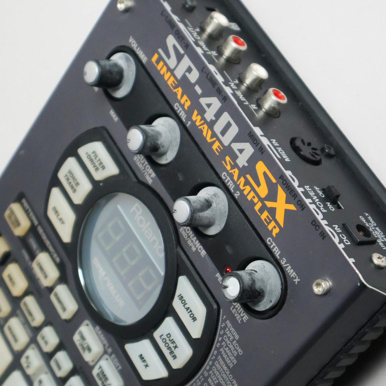 Roland SP-404SX サンプラー 【中古】(中古/送料無料)【楽器 Roland SP-404SX サンプラー 【中古】(中古/送料無料)【楽器
