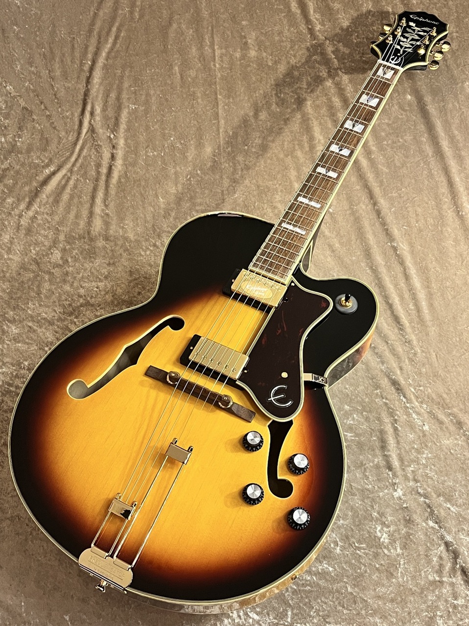 【60s】Honey AG-9 エレキギター セミアコ フルアコ ヴィンテージ 60s】Honey AG-9 エレキギター セミアコ フルアコ ヴィンテージ