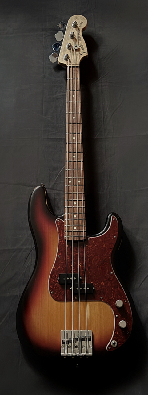 ベース fender highway one precision bass 2010 Fender Highway One Precision Bass（中古）【楽器検索デジマート】