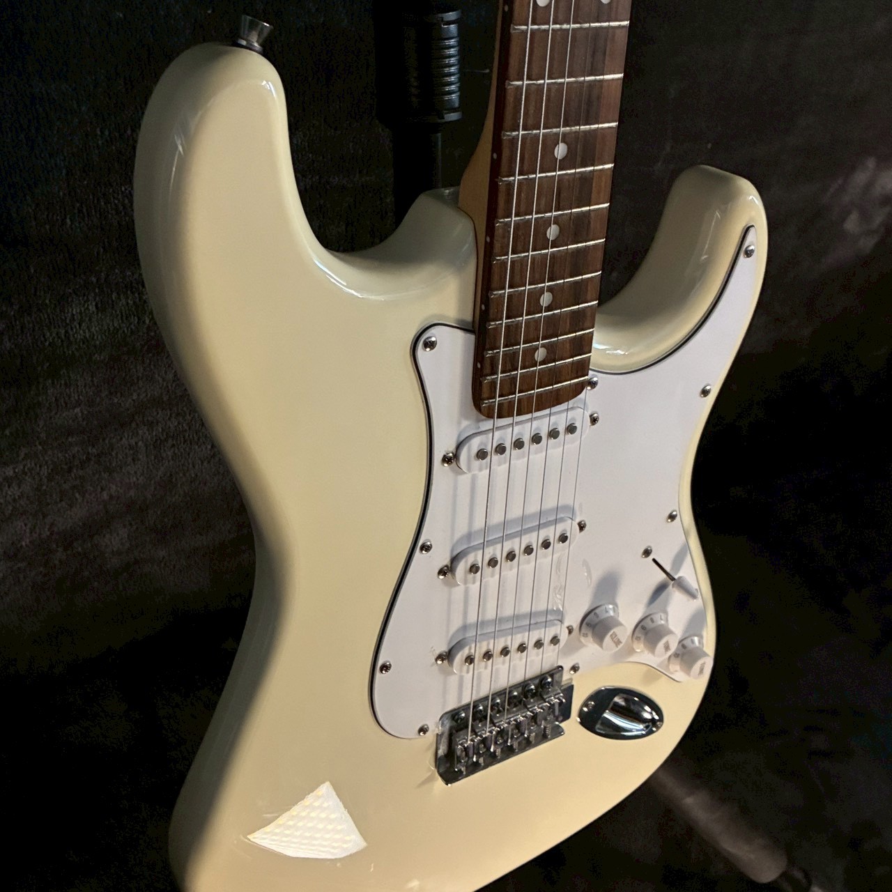 PLAYTECH ST type ivory【3.67kg】（中古）【楽器検索デジマート】