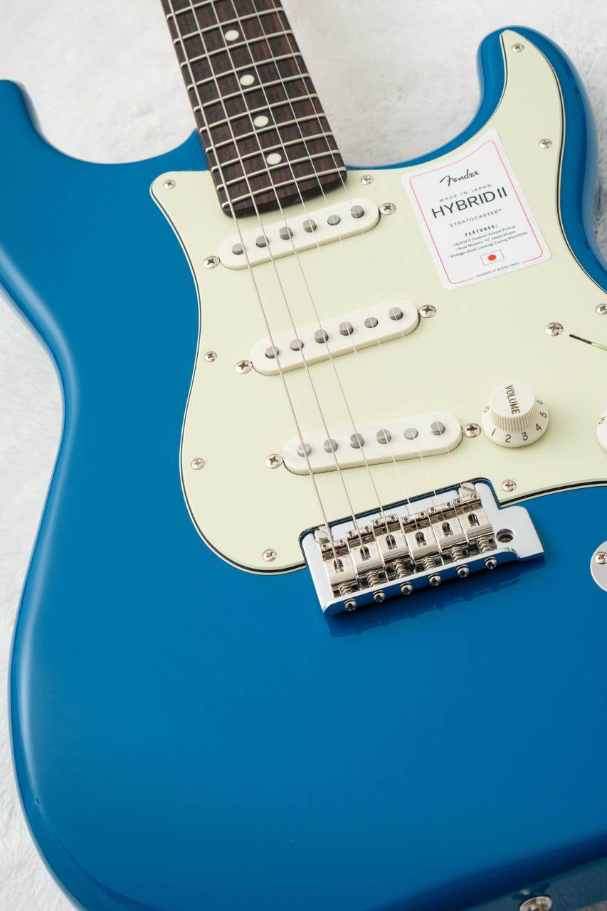 Fender Made in Japan Hybrid II Stratocaster Rosewood Fingerboard