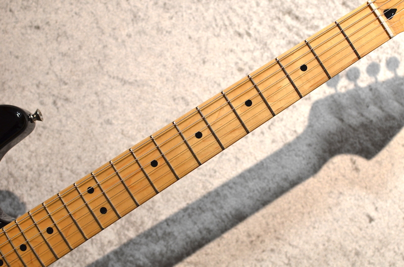 Fender Made in Japan Hybrid II Stratocaster Maple Fingerboard ～3