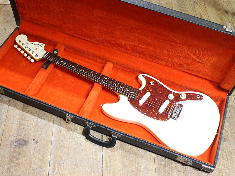 Fender Char Mustang ZICCA Limited Model（中古）【楽器検索デジマート】