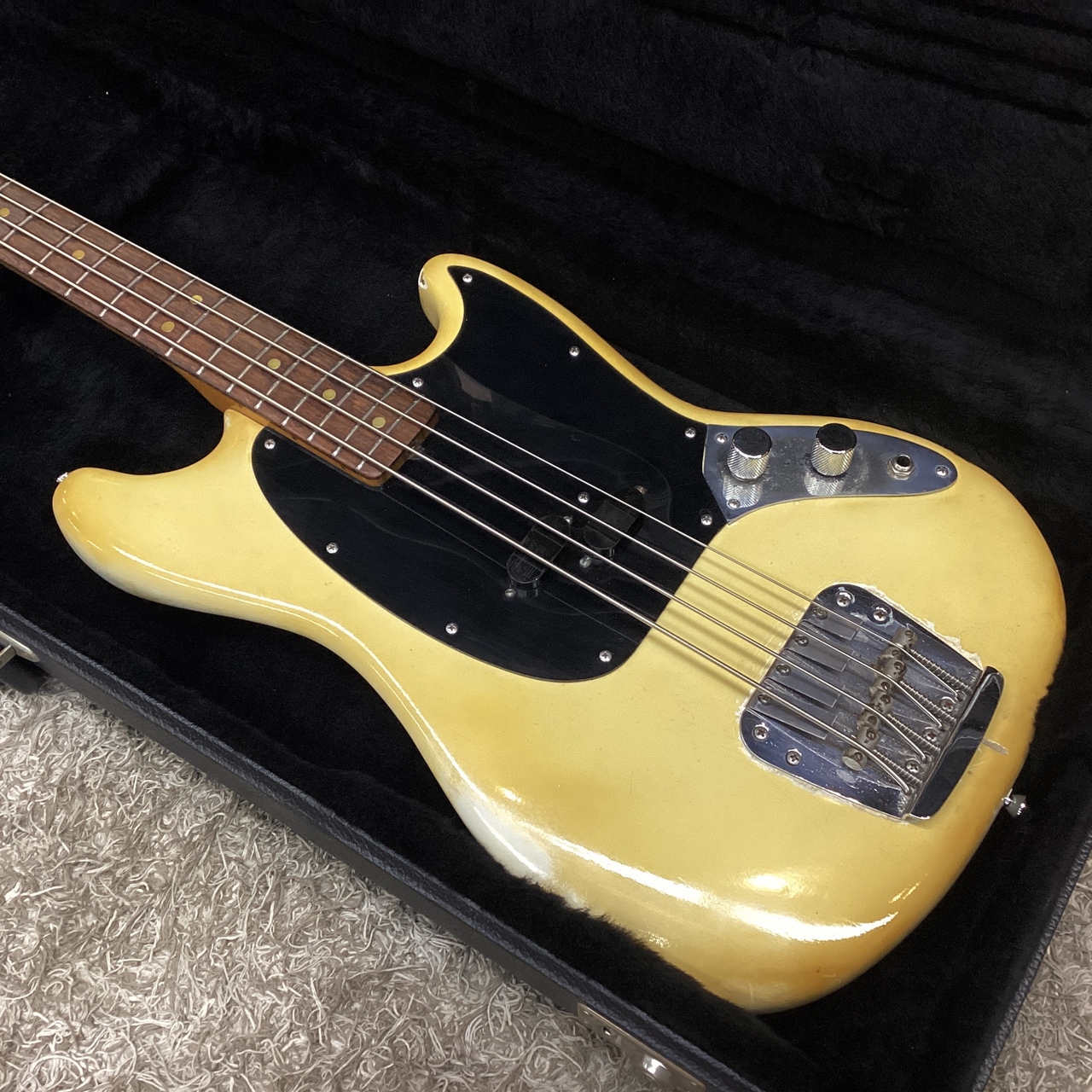 Fender 1972 Mustang Bass/White(フェンダー ヴィンテージ ムスタング