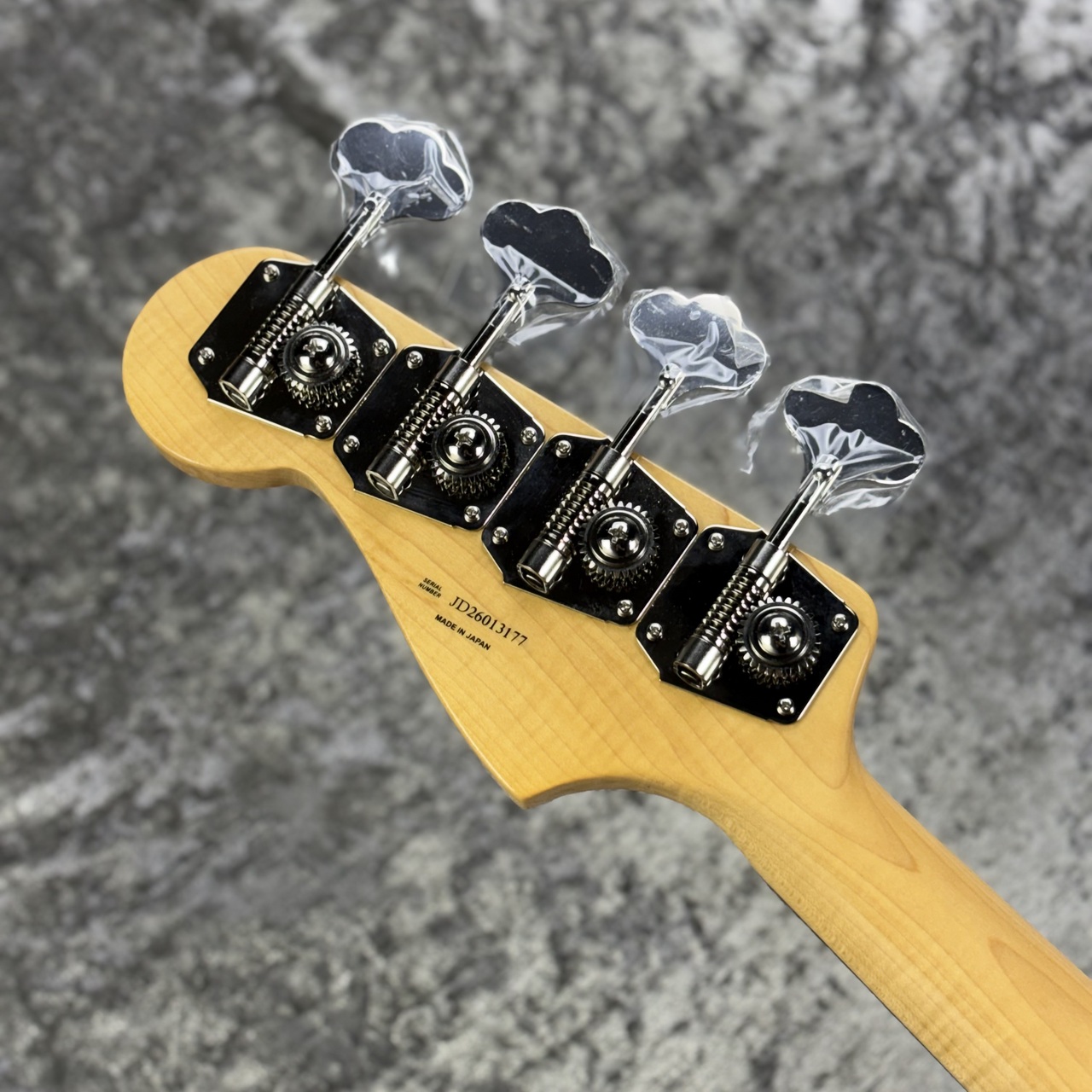 Fender Made in Japan Heritage 60s Jazz Bass - 3-Color Sunburst
