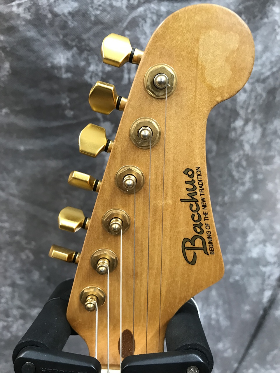 Bacchus Custom Dinky ST SSH（中古）【楽器検索デジマート】