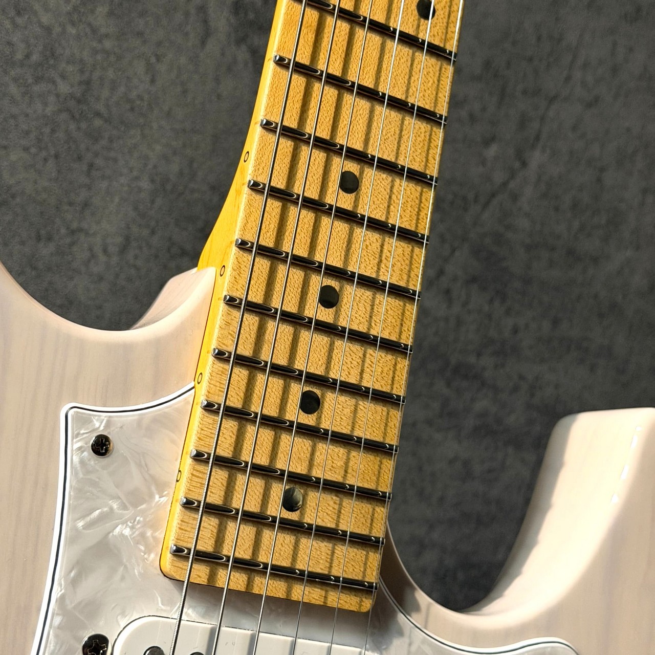 FUJIGEN(FGN) EOS3-ASH-M ~ White Blonde ~ #E260026【3.61kg】【弾き