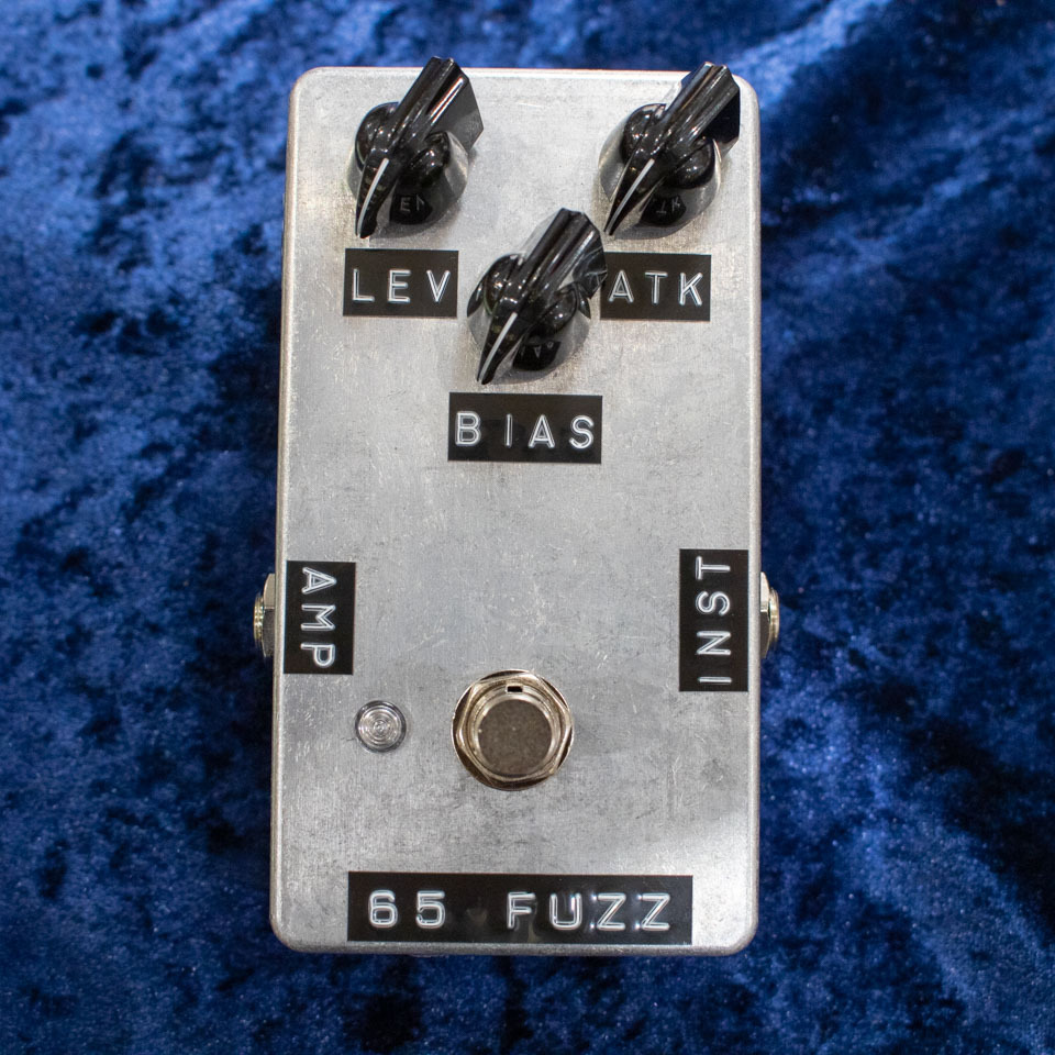 楽器Shin's Music Custom Spectron fuzz NAMM17 - エフェクター