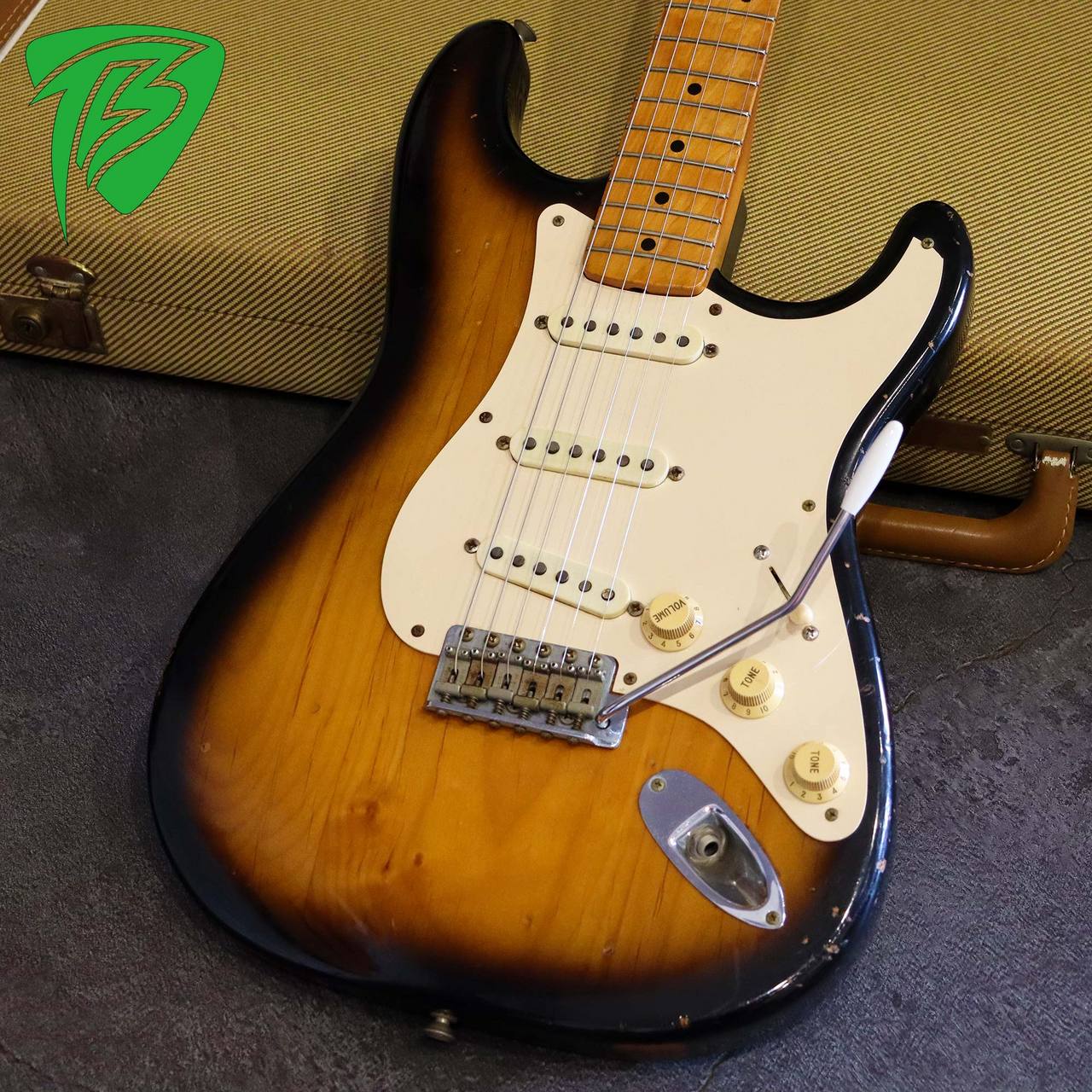 Fender USA American Vintage 57 Stratocaster 2-Color Sunburst 1990 