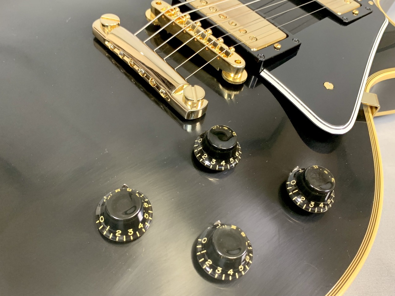 Gibson Custom Shop 1957 Les Paul Custom Reissue Ebony 2