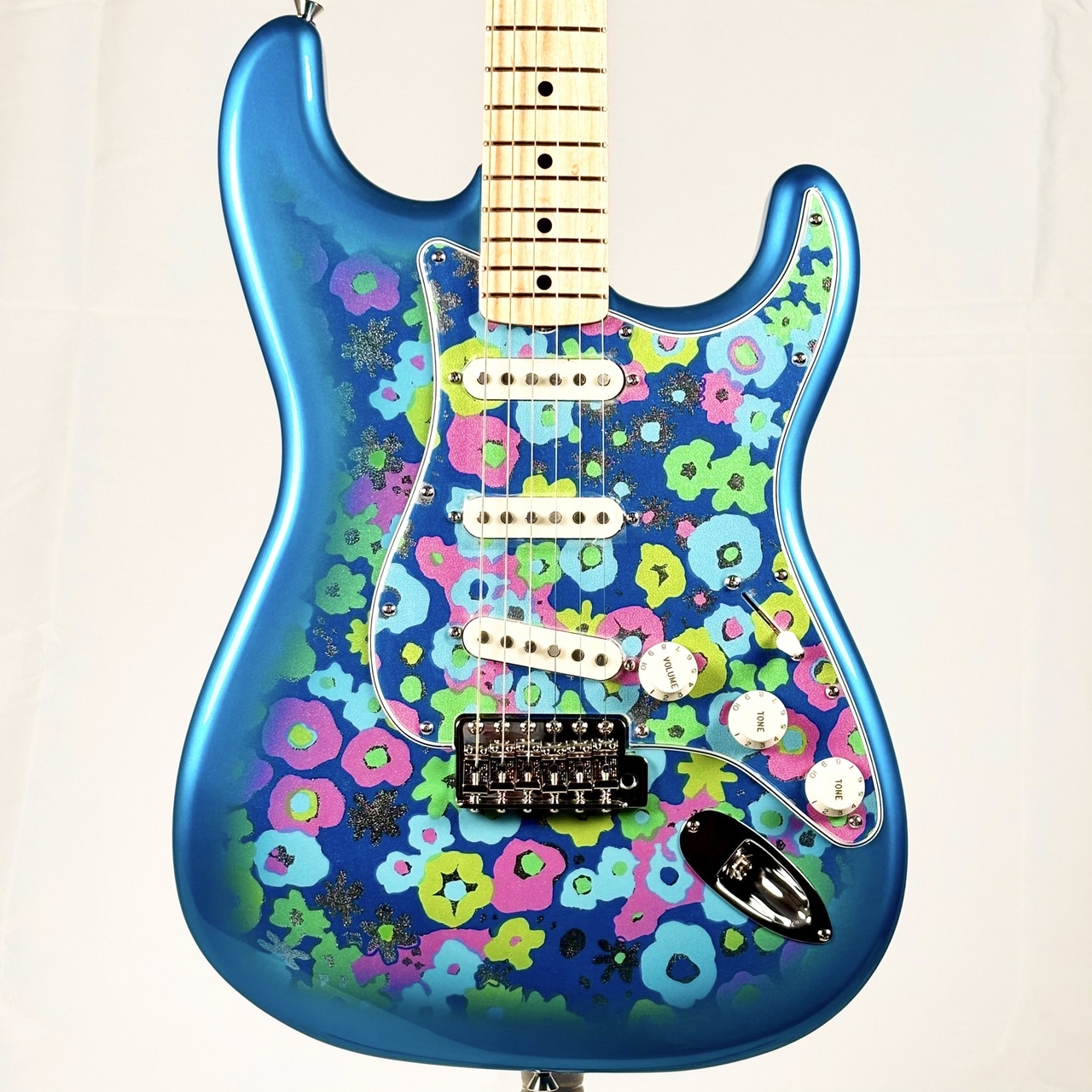 Fender STRATOCASTERケース付 crafted in Japan Fender(フェンダー) エレキギター 2024 COLLECTION, MADE IN