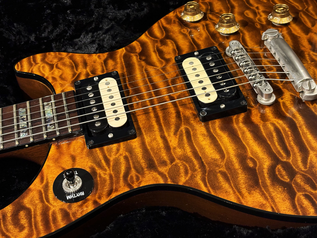 Gibson Custom Shop Tak Matsumoto DC Quilt Brown Burst