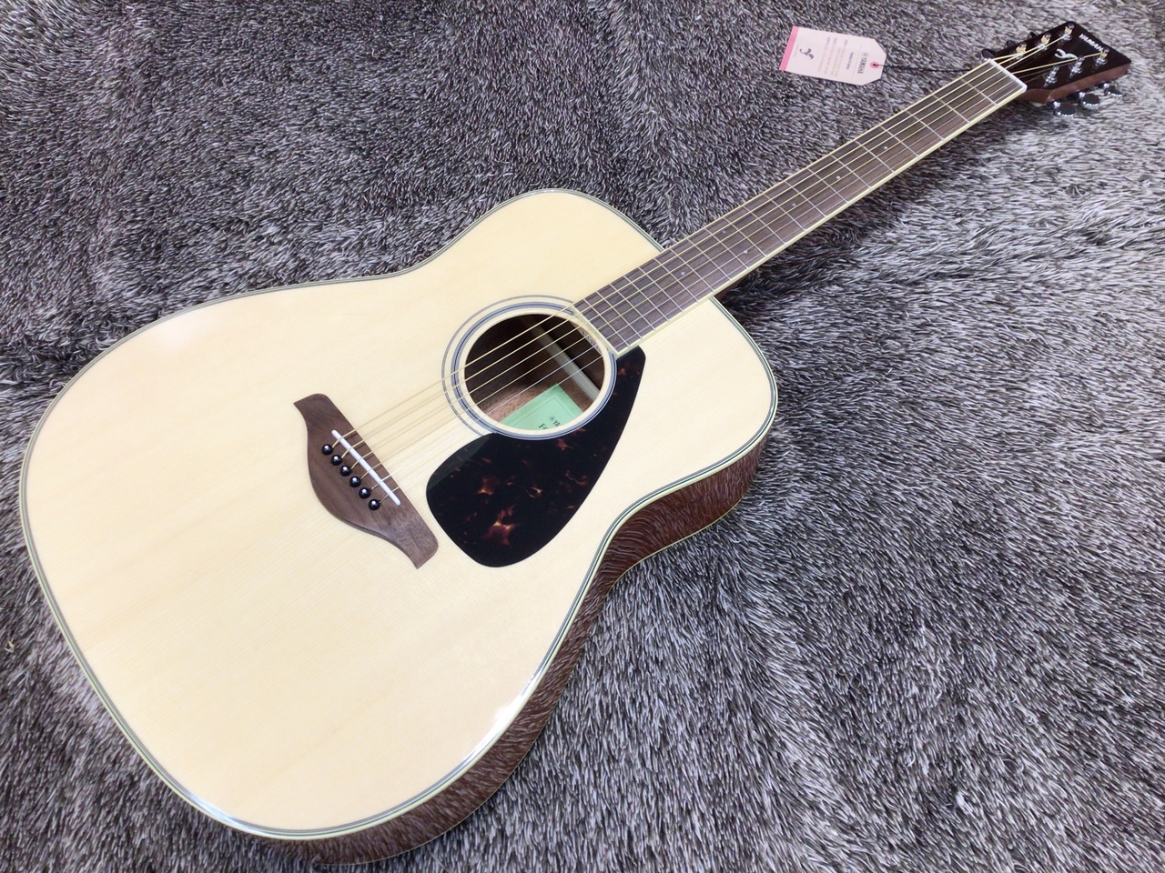 YAMAHA FG820 NT (ナチュラル) 【トップ単板】【サイド&バック