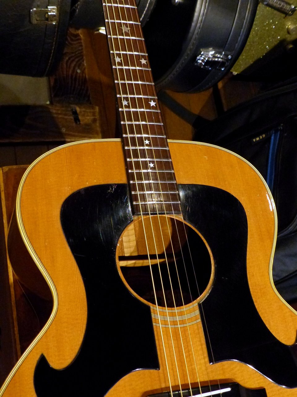 美品　70'ビンテージ　Morris WG-25 値下げ 美品‼️70'ビンテージ Morris WG-25 ケース無しに - メルカリ